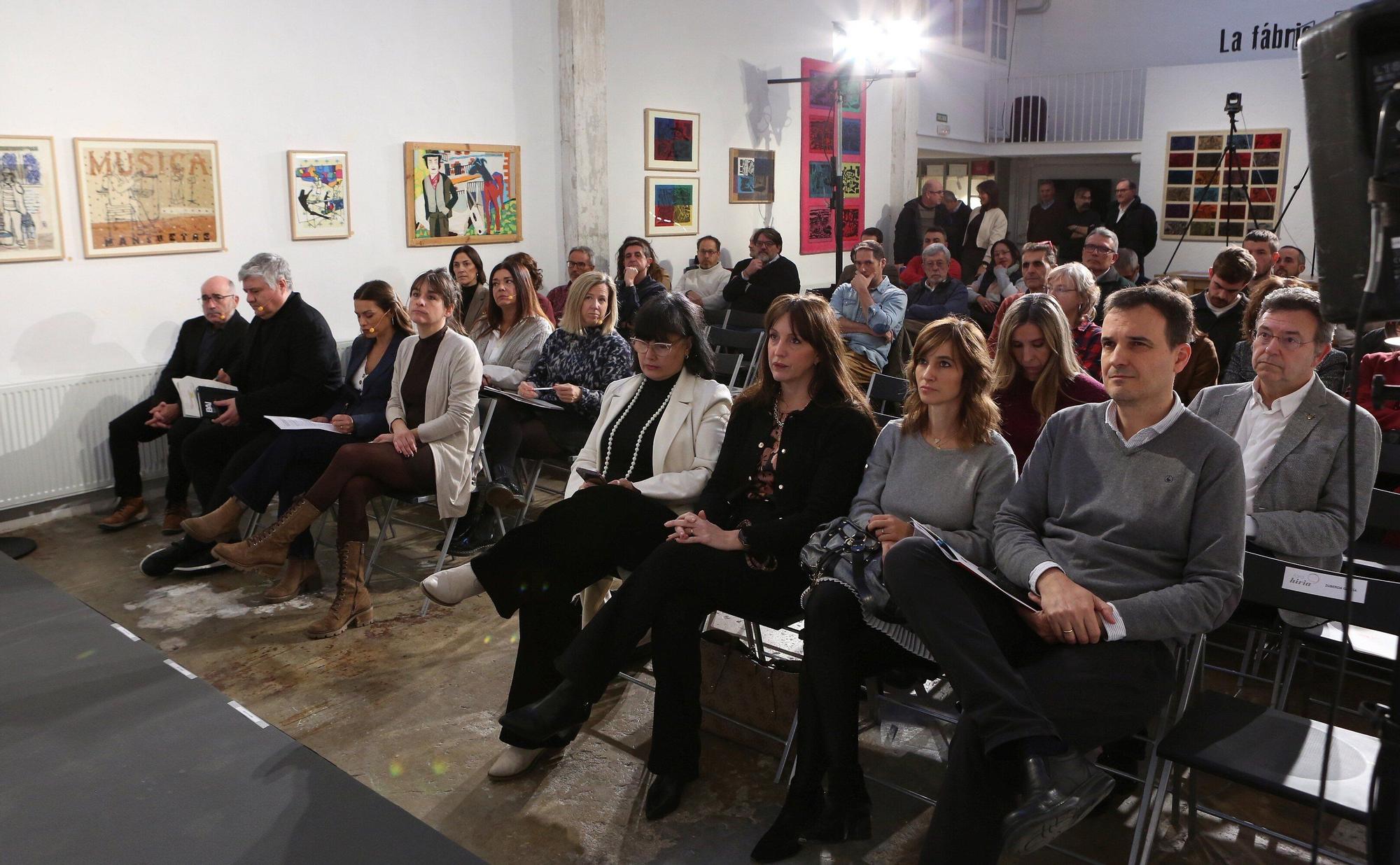 Fotos del Foro Hiria 'Vivienda asequible'