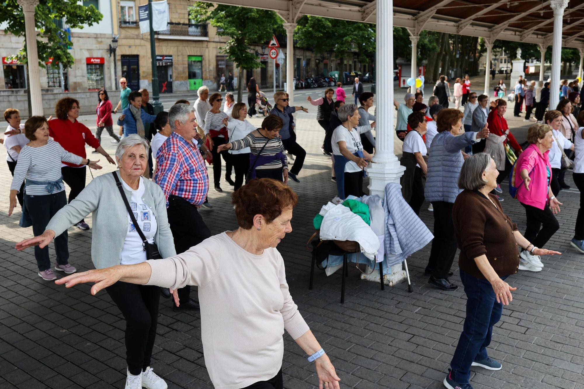 Fiesta de fin de curso del programa Salud para Personas Mayores de Bilbao