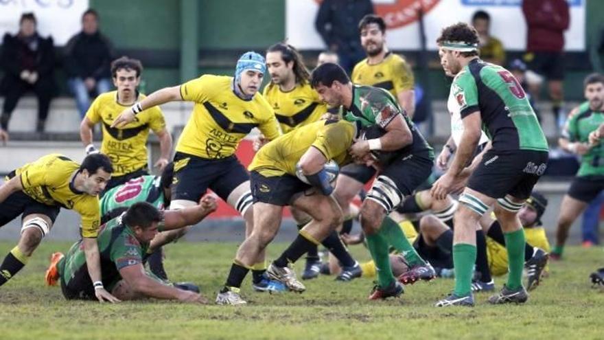 El Gernika se lleva el derbi