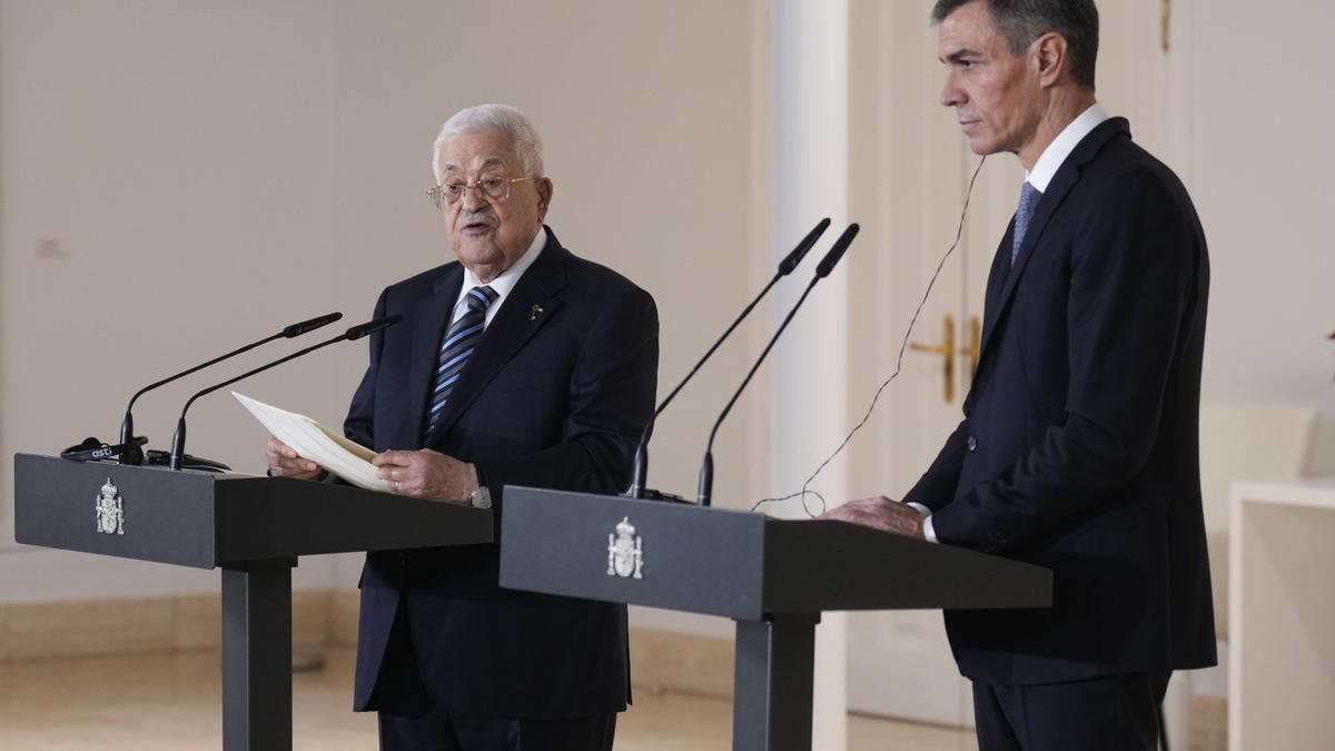 Comparecencia de Sánchez y Abás en Moncloa.