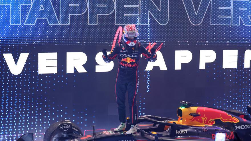 Verstappen vence en Catar y aplaza la consecución del título a la última carrera