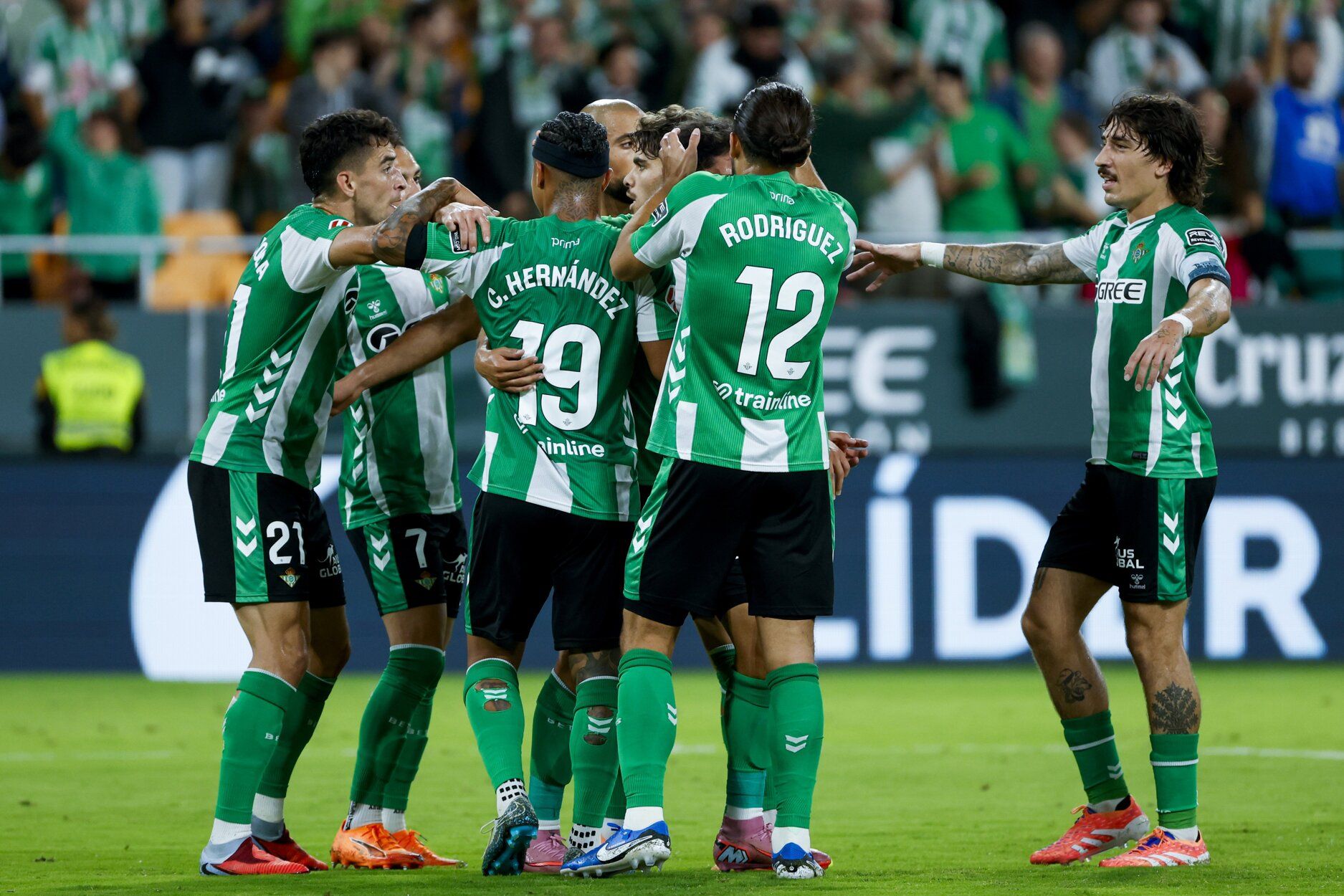 Fotos del partido entre Betis y Osasuna