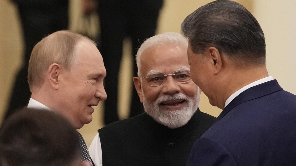 Vladimir Putin, Nerandra Modi y Xi Jinping