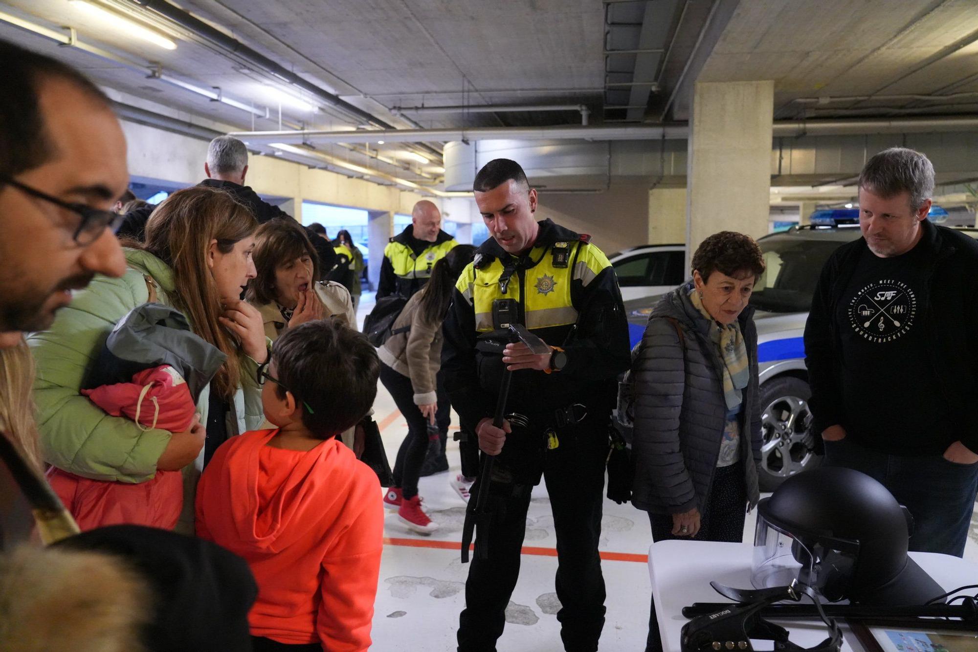 En imágenes: La Policía Municipal muestra sus entrañas con motivo del 181 aniversario