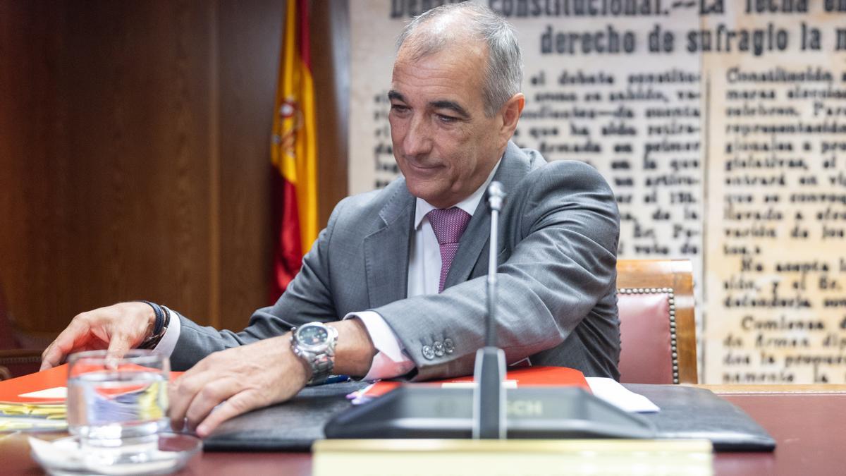El conEl consejero de Cohesión Territorial del Gobierno de Navarra, Óscar Chivite Cornago, comparió en la comisión de investigación sobre el Caso Koldo&#039;, en el Senado el pasado 15 de julio.