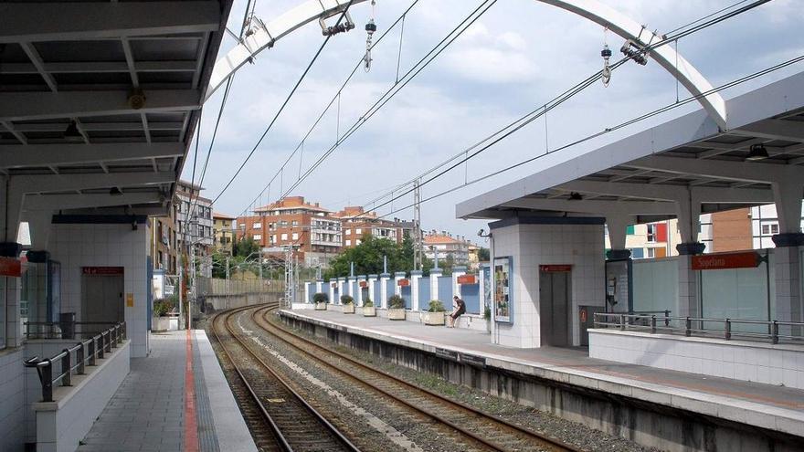 Sopela pide que se instalen baños en las estaciones de metro