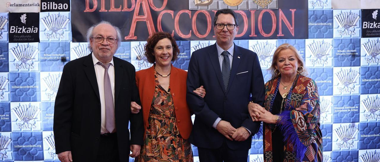 En imágenes: la sociedad bilbaina del acordeón