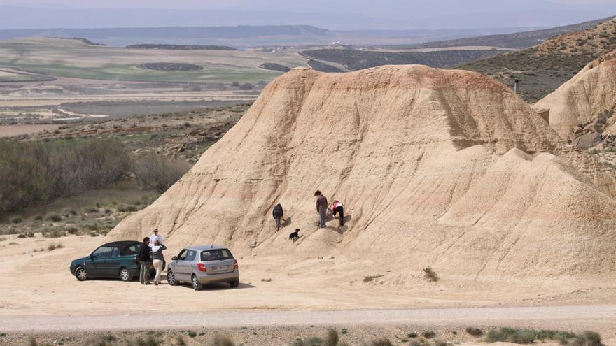 Un hombre de 58 años, evacuado en ambulancia tras una caída en las Bardenas