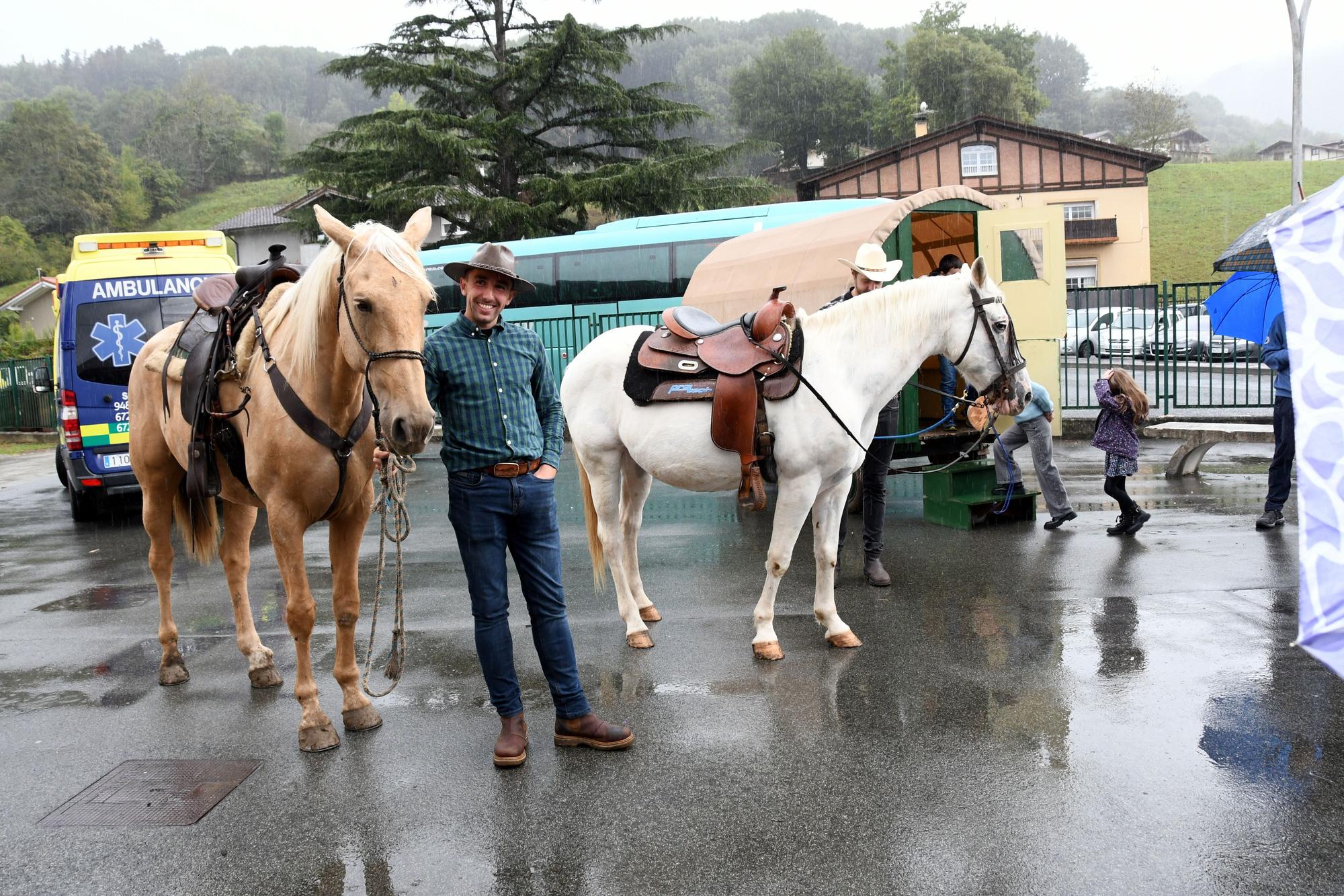 Doneztebe acoge la fiesta de Euskal Arzainak Ameriketan