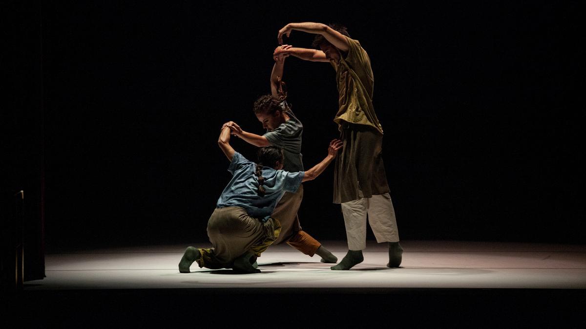 Marcat Dance, la compañía fundada por Catherine Coury y Mario Bermúdez Gil, con su espectáculo ‘El bosque’.