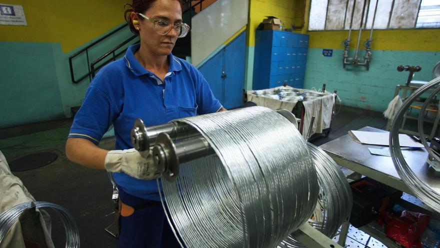 Las mujeres, con más dificultades para la inserción