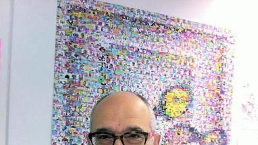 José Luis Martín en la sede de la revista, en Barcelona.