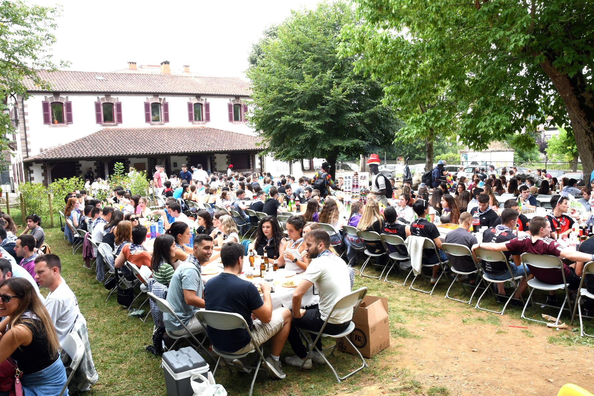 Elizondo celebra el día de los jóvenes, niños y niñas
