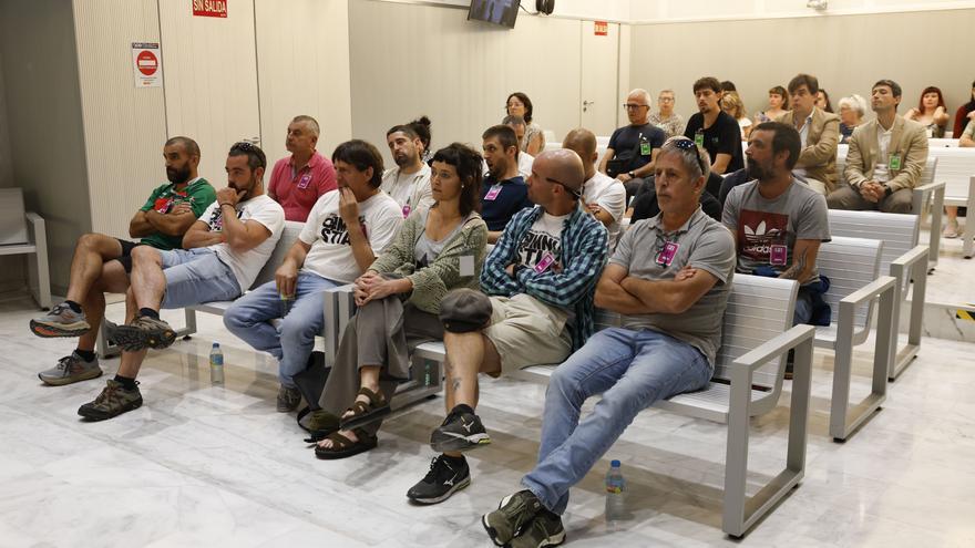 Agentes advierten de que aún existe una disidencia tras el cese de ETA