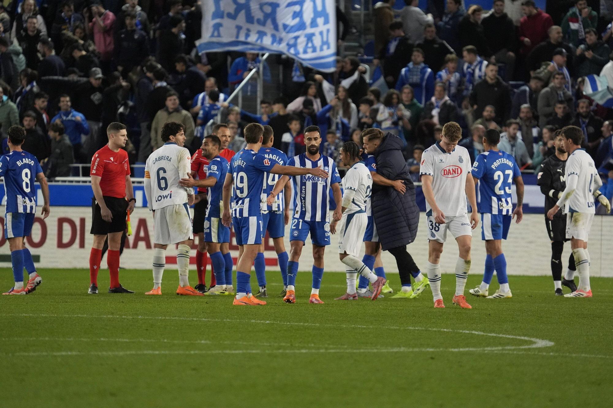En imágenes: Todas las fotos del Alavés-Espanyol en Mendizorroza (2-1)
