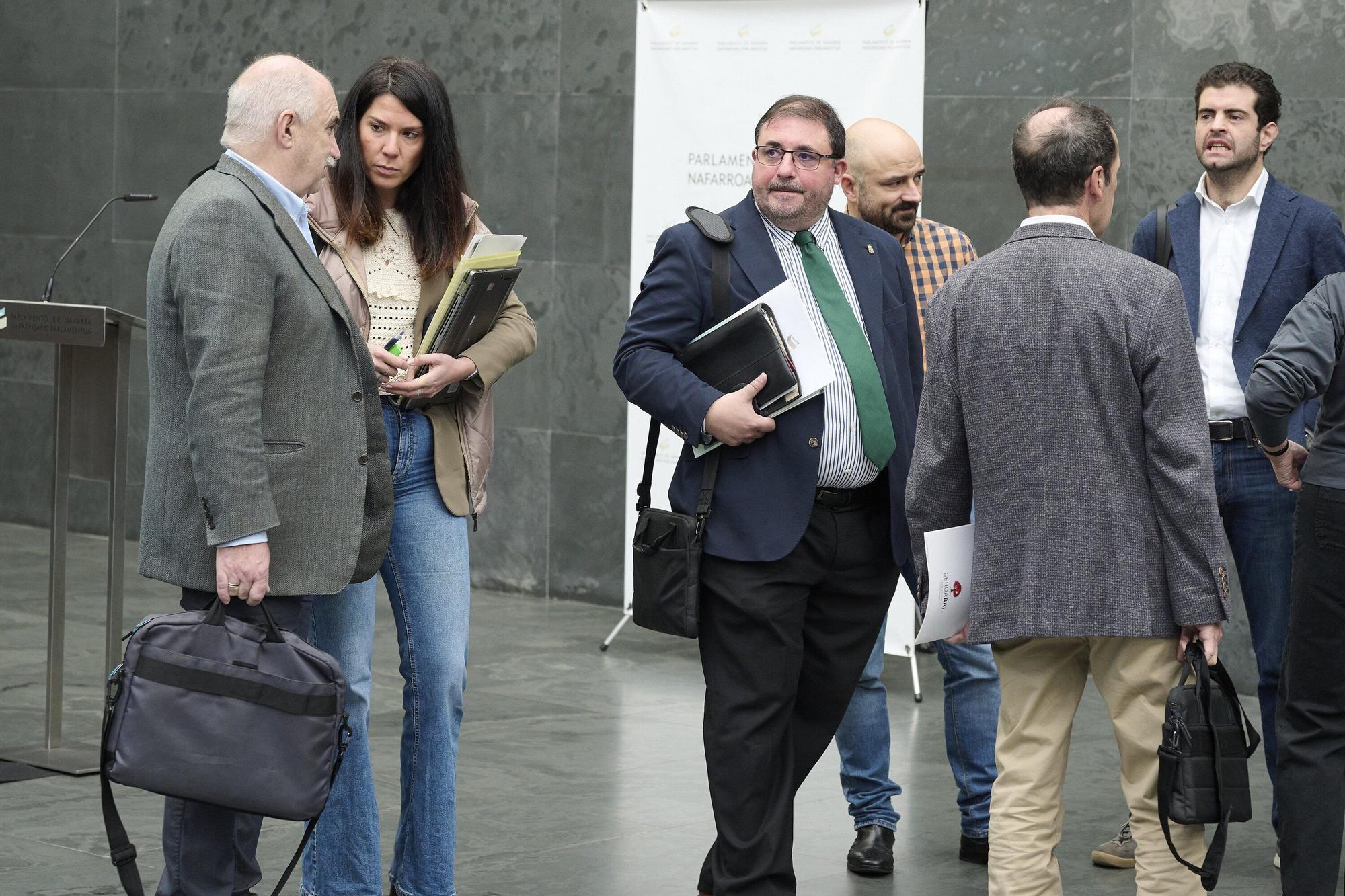 Fotos del pleno del Parlamento de Navarra de este 6 de noviembre