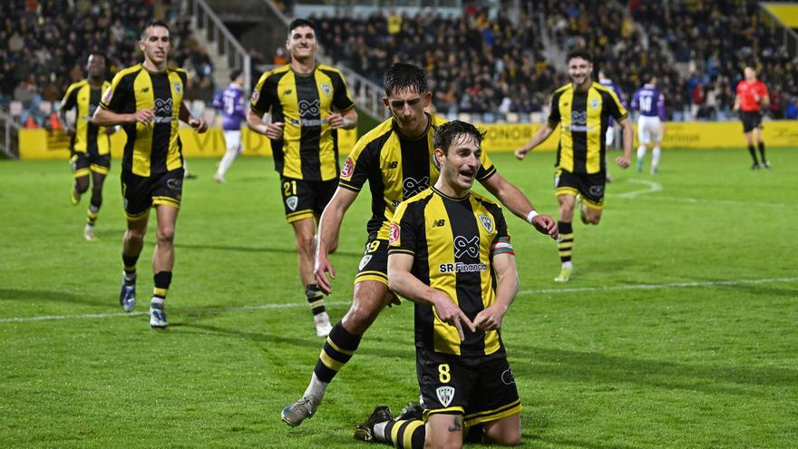 Tres victorias del Barakaldo para apuntar al ‘play-off’