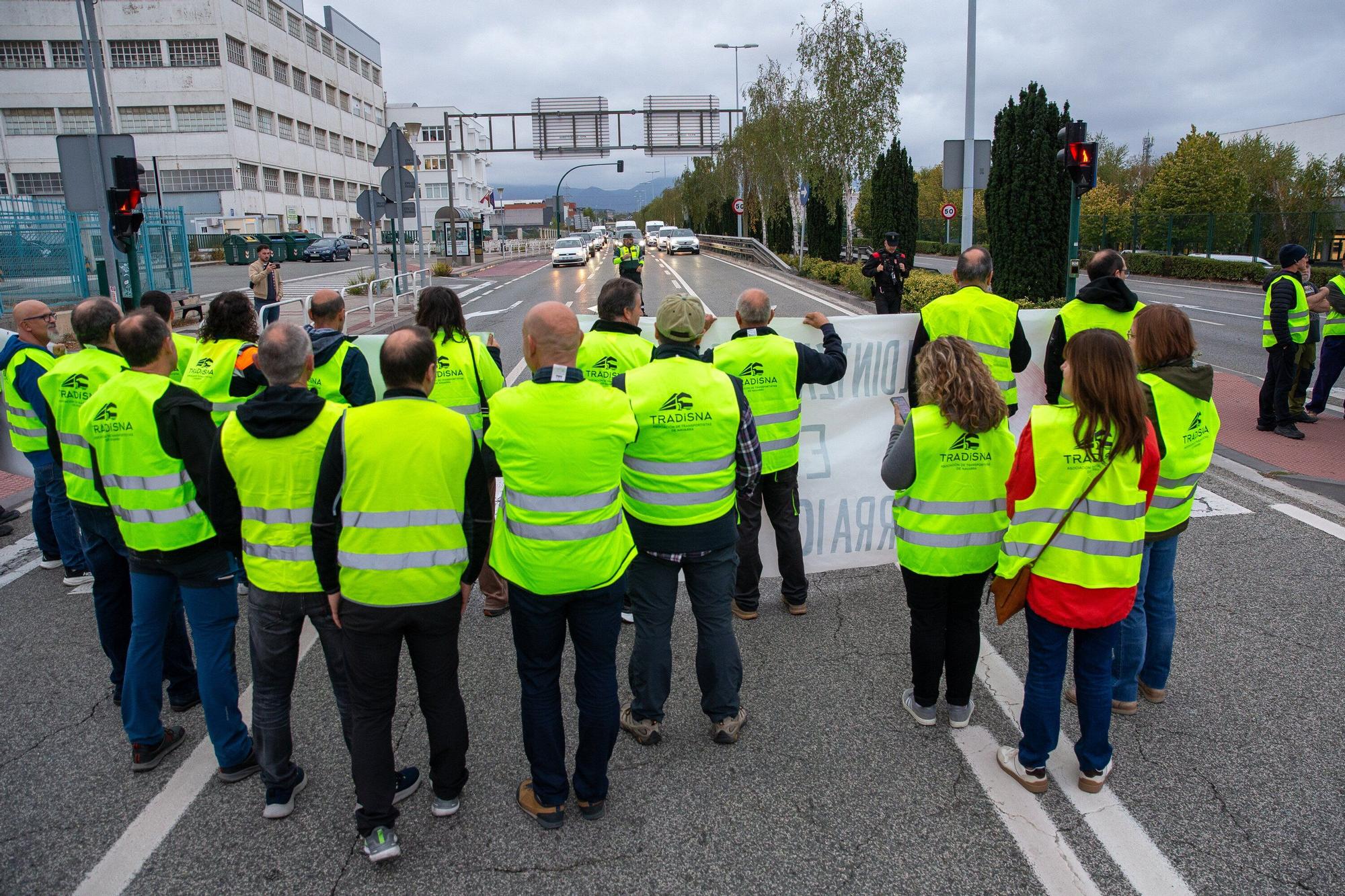 Protesta de los transportistas navarros en Cordovilla