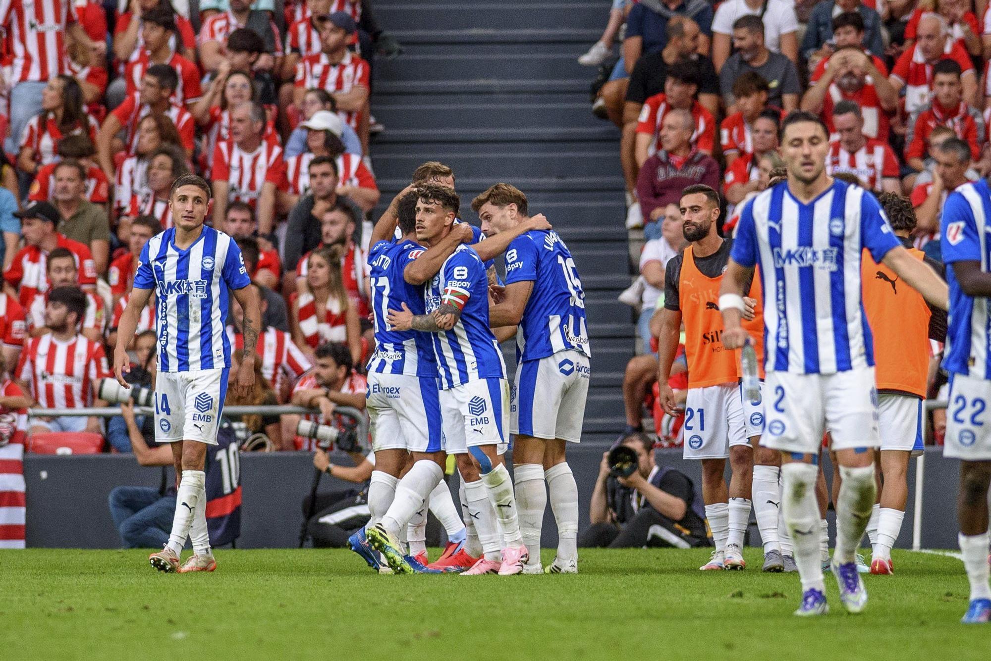 En imágenes: Así está siendo el derbi entre Athletic y Alavés en San Mamés