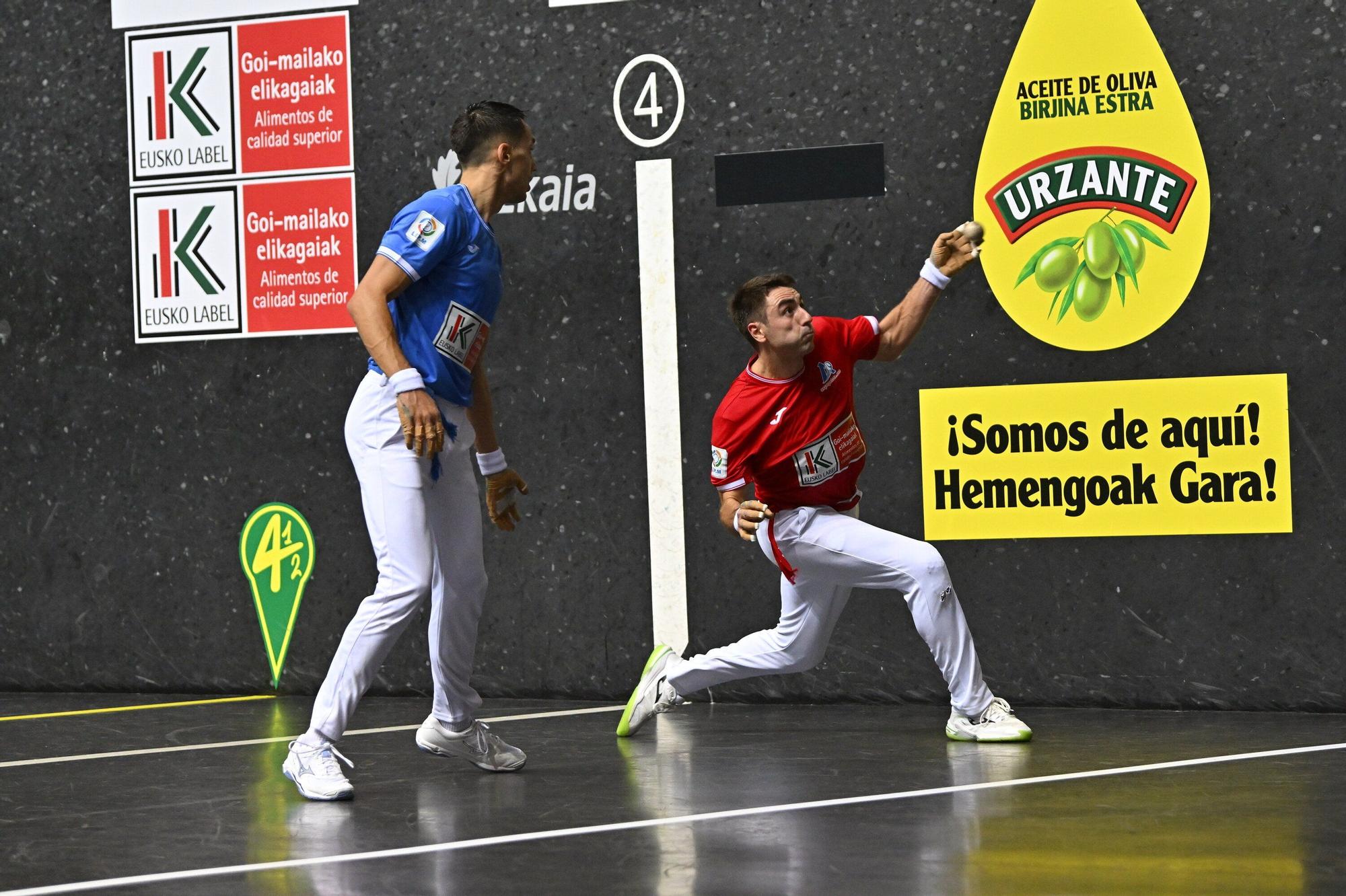 En imágenes: Etxeberria se hace con su primera txapela del Cuatro y Medio en Bilbao (22 - 11)