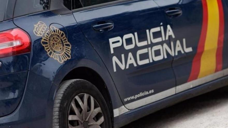 Vehículo de la Policía Nacional.