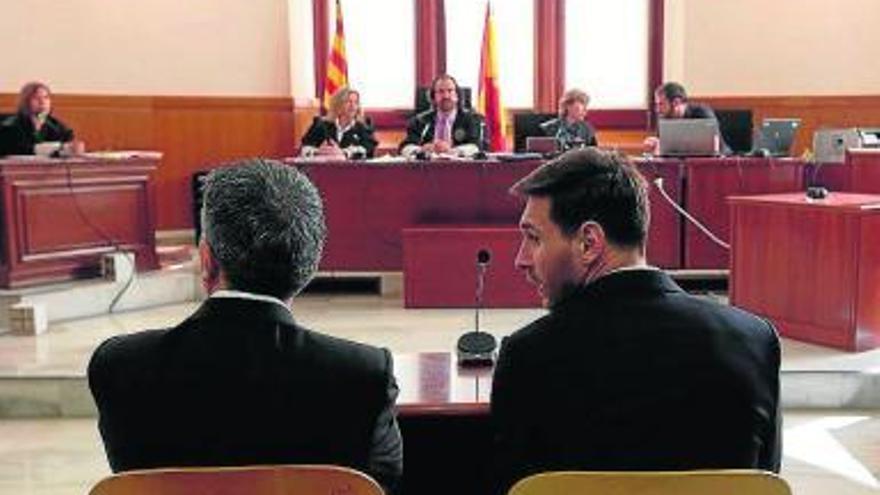 Messi pagará una multa para evitar la cárcel