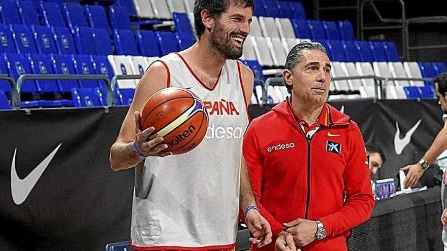 Asier de la Iglesia, con la selección