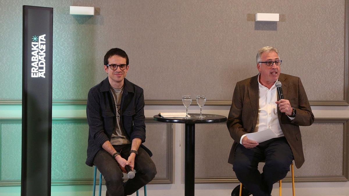 Otxandiano, junto a Asiron en el acto de EH Bildu.