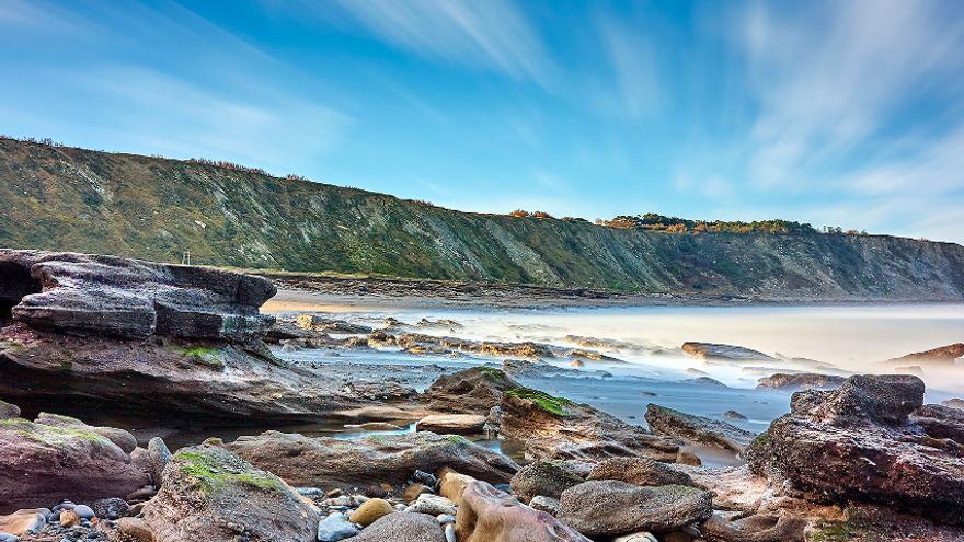 La mejor playa del Estado para el mes de agosto está en Bizkaia