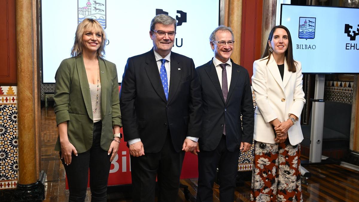 A la presentación del proyecto también han acudido la concejala de Euskera, Atención y Participación Ciudadana, Agenda 2030 e Internacional, Eider Inunciaga y Estitxu Garai, Vicerrectora de Comunicación y Campus de Bizkaia de la EHU