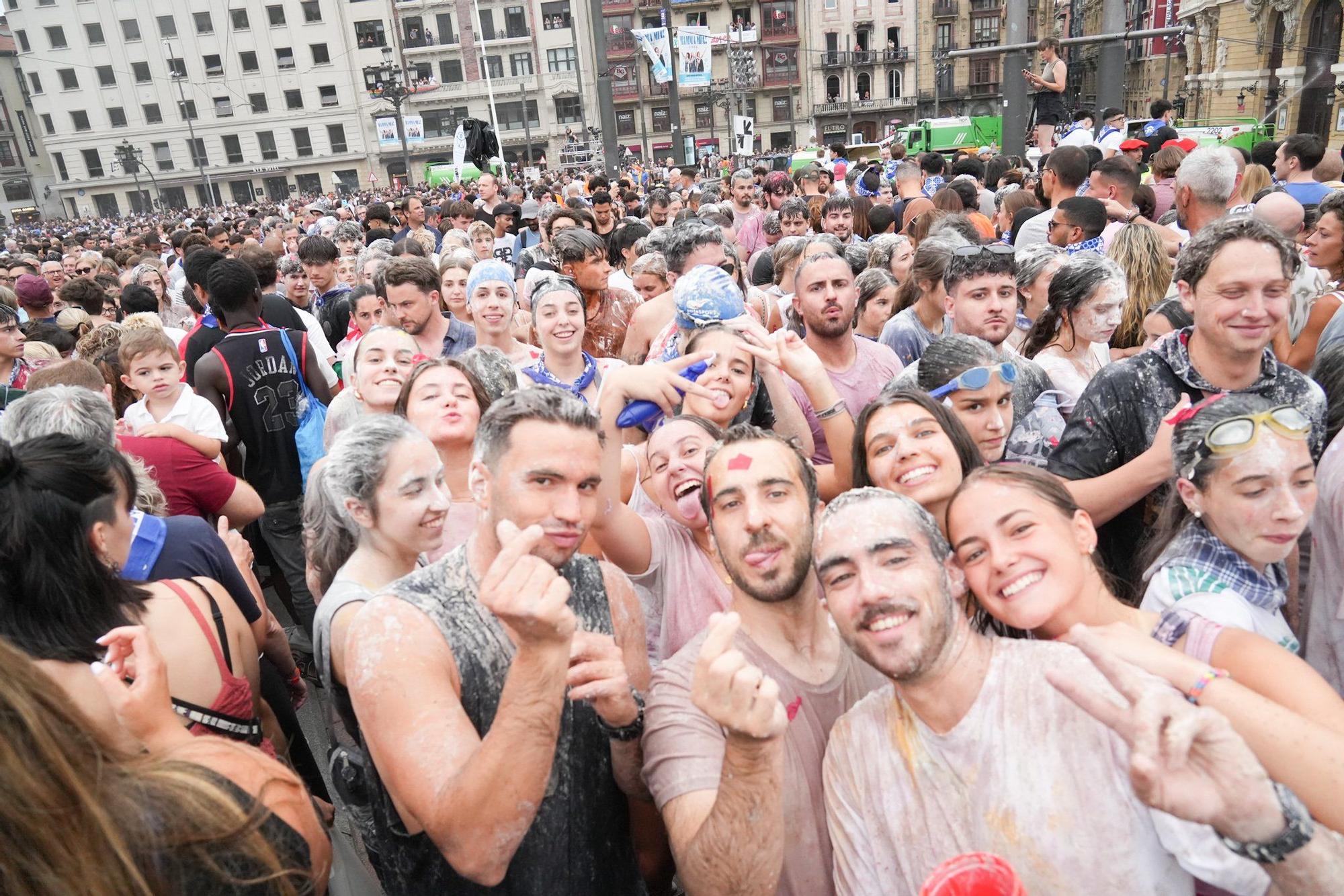 Bilbao está de fiesta: fotos del primer día de Aste Nagusia 2025