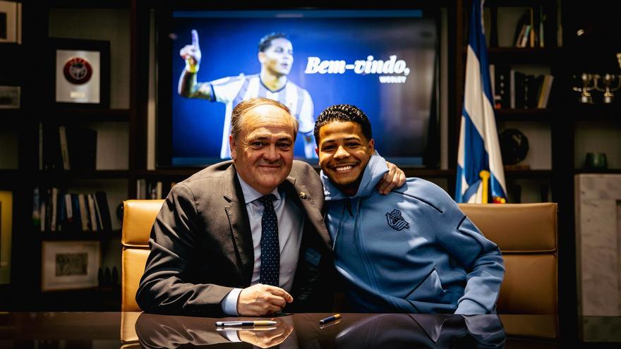 La Real hace oficial la cesión de Wesley
