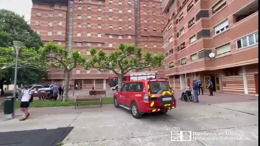 Incendio en una vivienda de la décima planta de un edificio de Ermitagaña