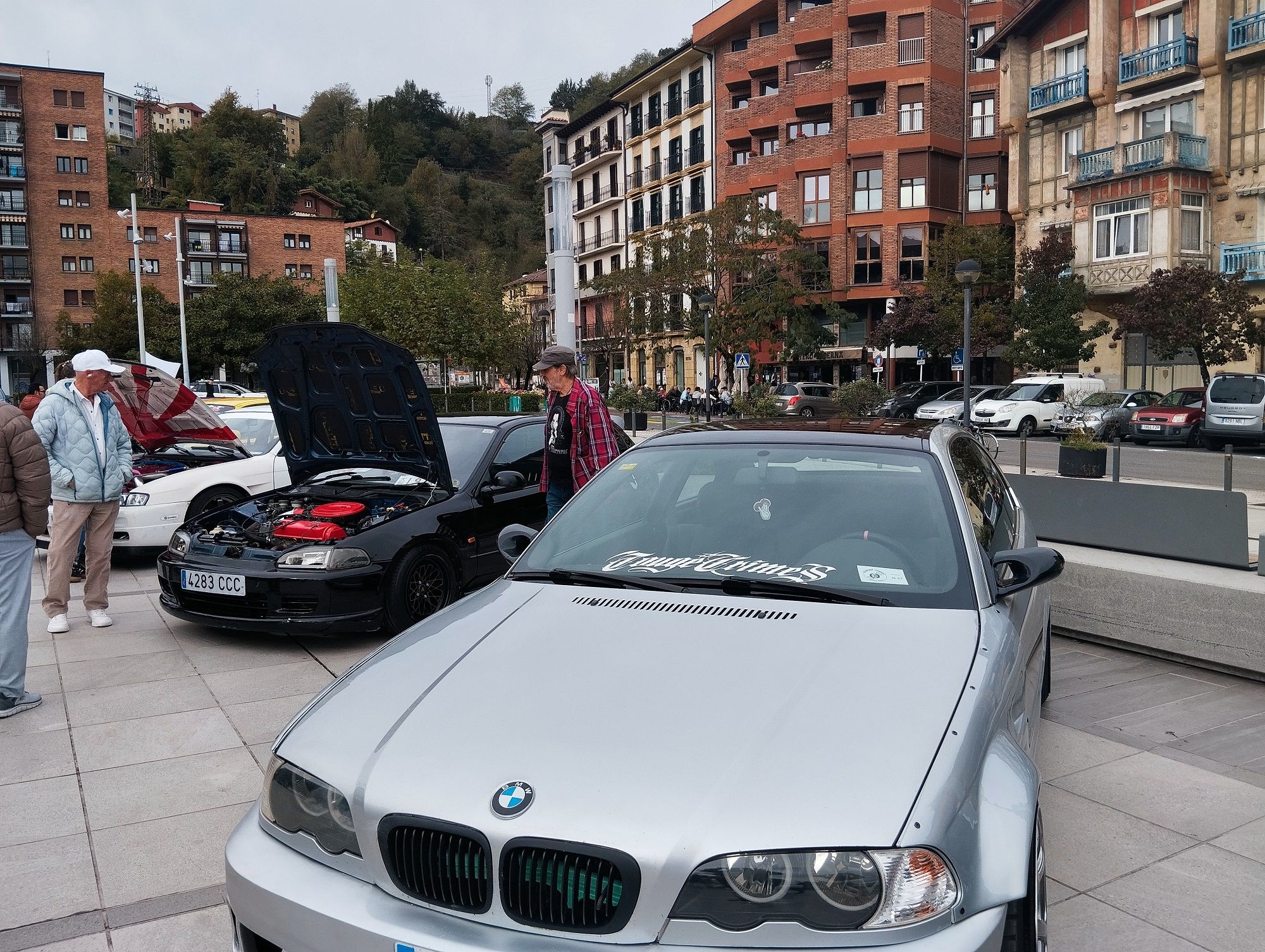 Exhibición de coches tuneados en San Pedro