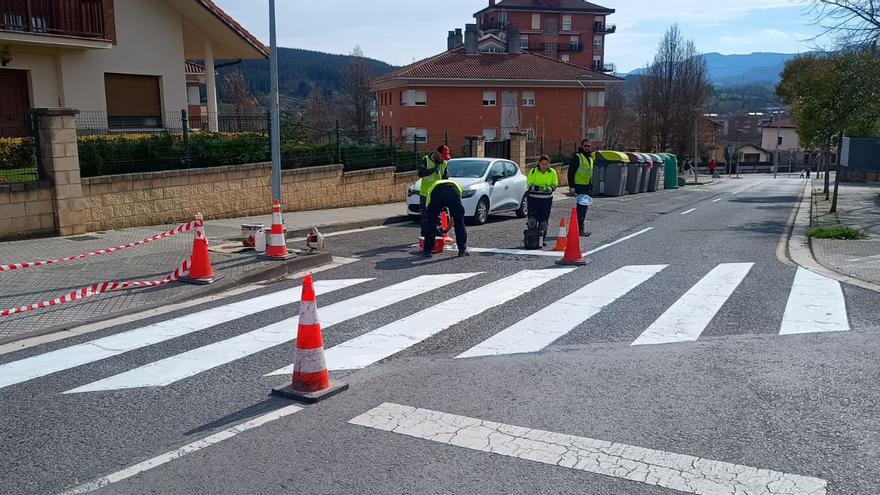 Amurrio aborda con Sartu el mantenimiento urbano