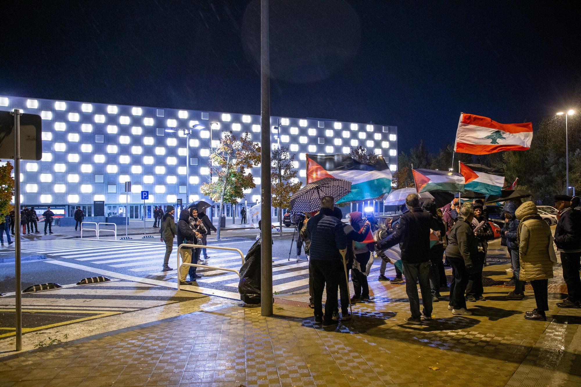 Protesta de BDZ Nafarroa por la participación de Israel en el Campeonato del Mundo de Trampolín