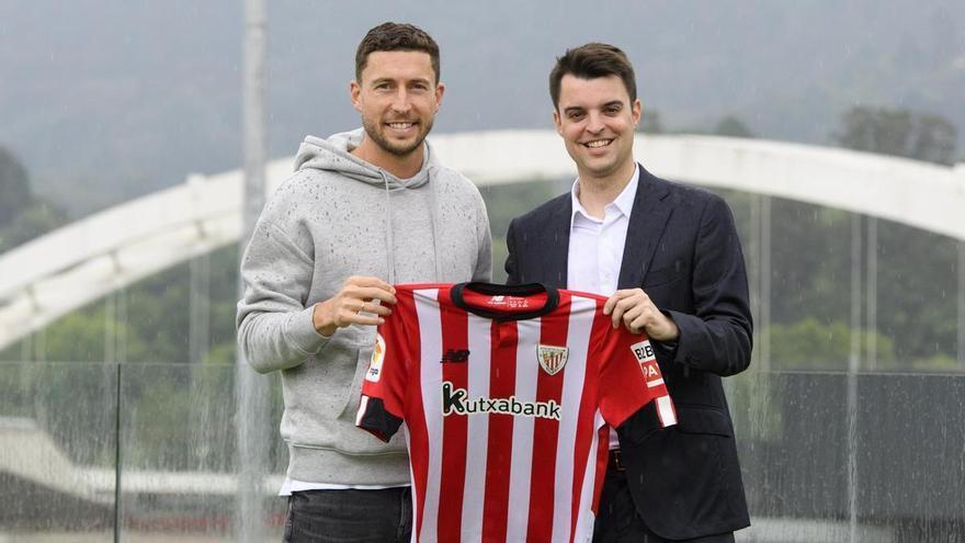 Óscar de Marcos renueva hasta 2024