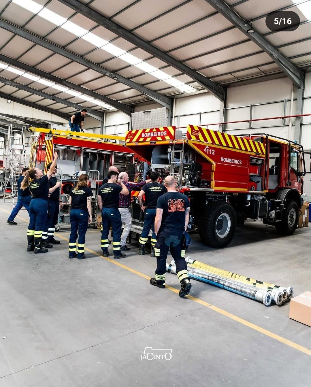 En imágenes: Protección Civil devuelve la visita a los bomberos de Portugal