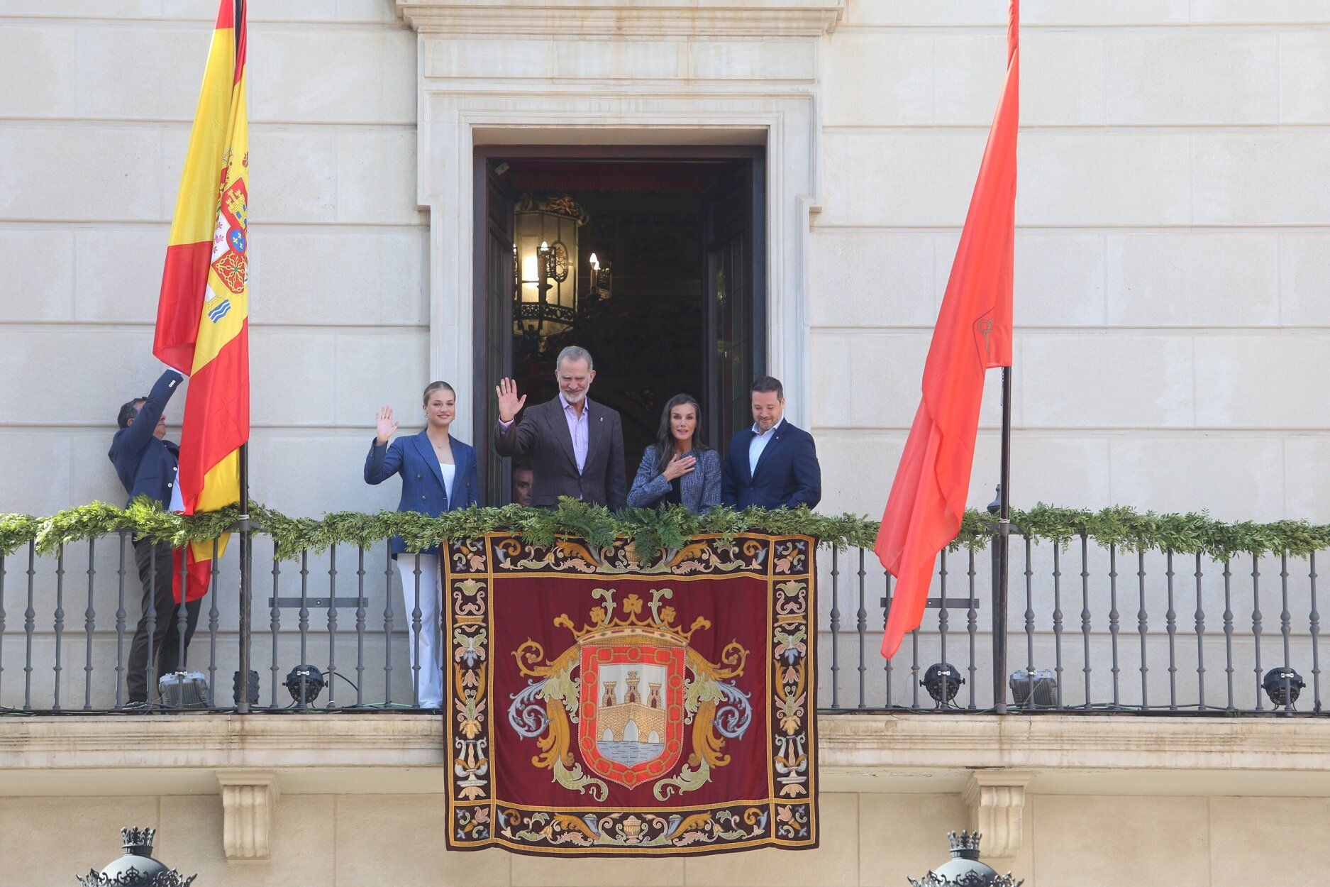 Fotos de la visita de los Reyes a Olite