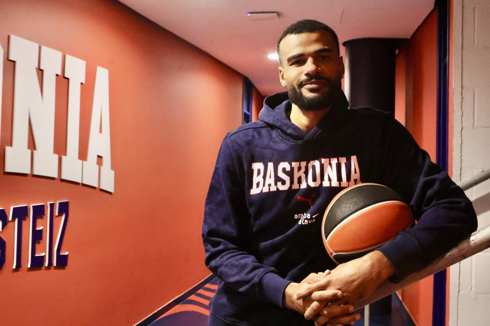 Timothé Luwawu-Cabarrot posa durante la entrevista para DNA