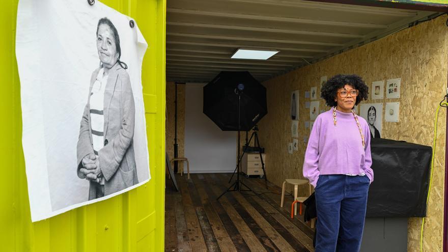 El misterioso contenedor marítimo convertido en un museo de historias migrantes