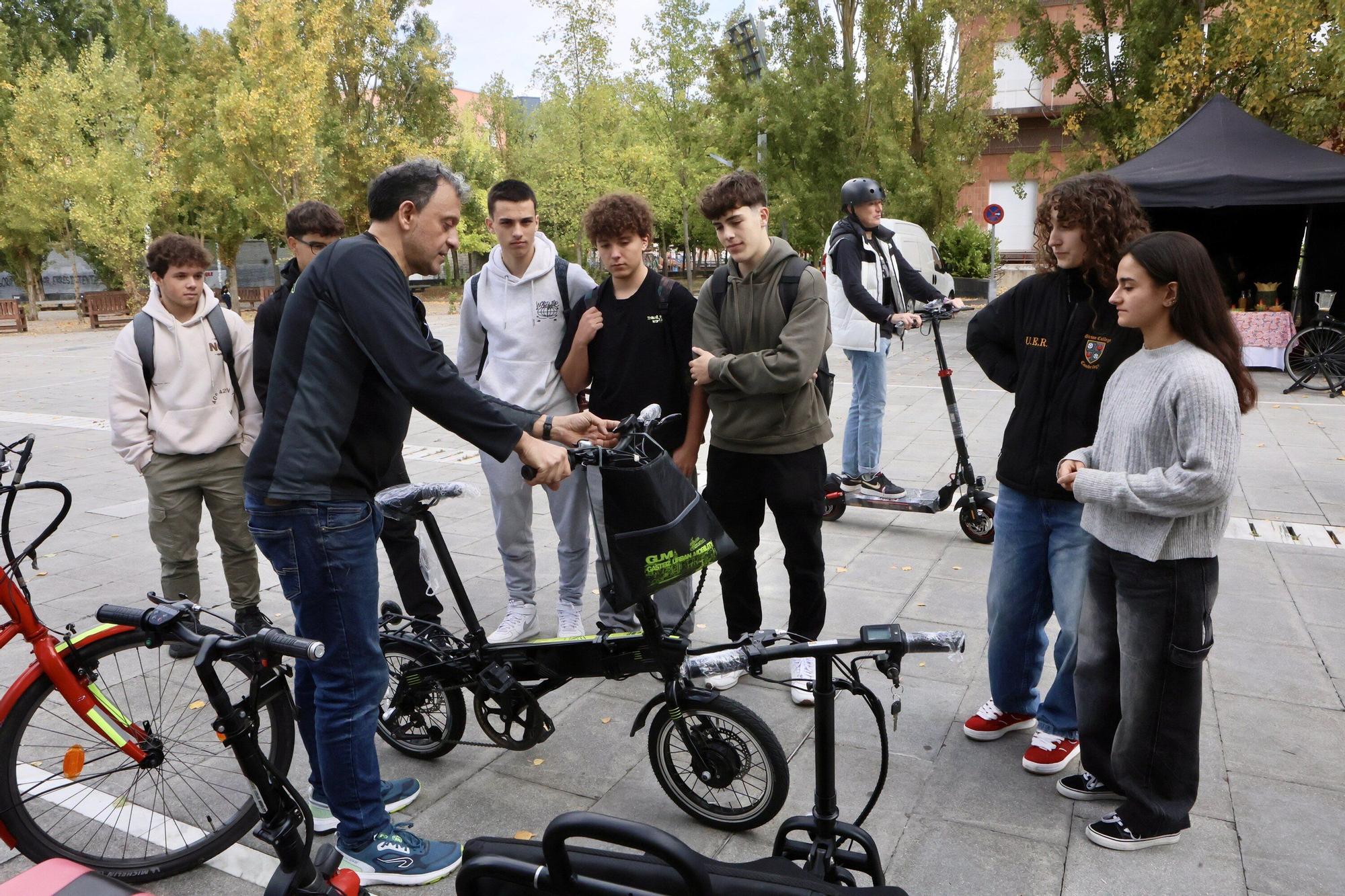En imágenes: La EHU acoge diferentes actividades de la Semana Europea de la Movilidad