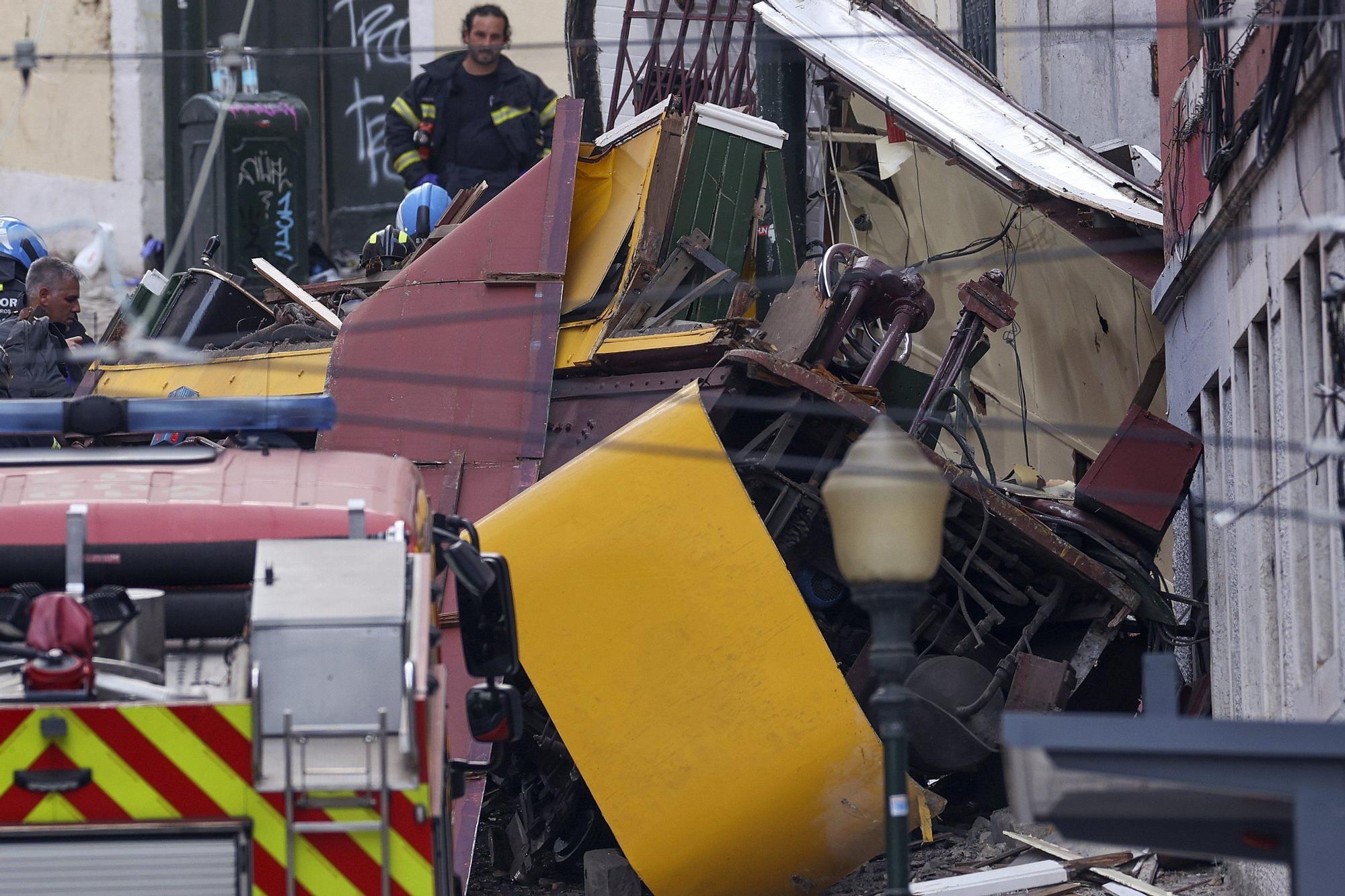 15 muertos en el descarrilamiento del Elevador de Gloria en Lisboa
