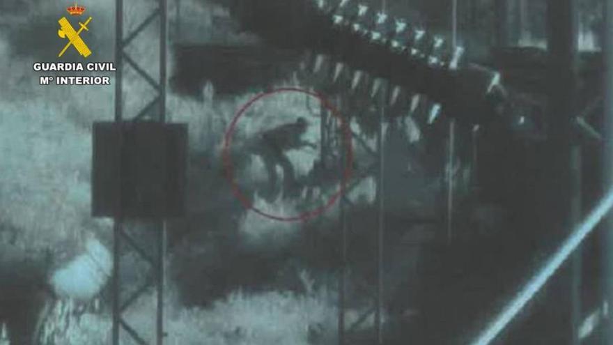 Detenido por robar casi un kilómetro de cobre generando retrasos de trenes, alguno de ellos hacia Bilbao