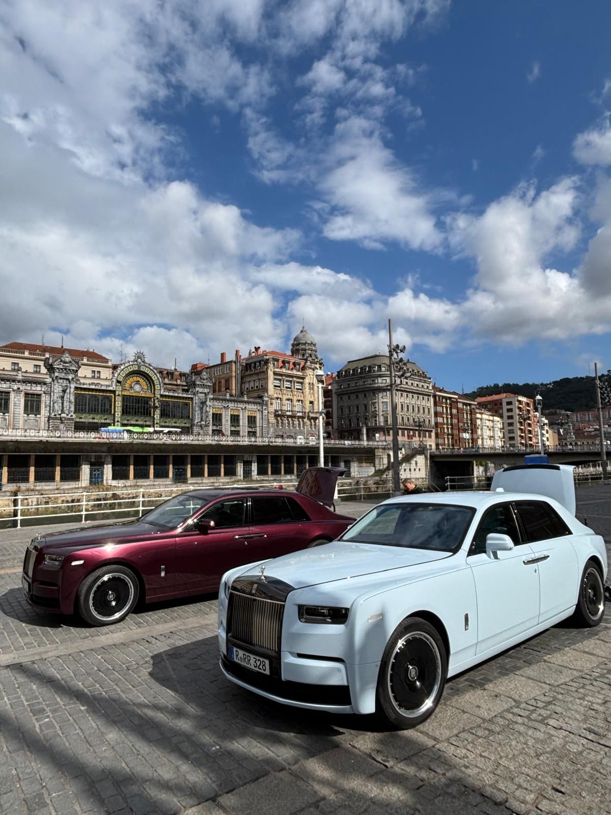 En imágenes: celebración del centenario de los Rolls-Royce Phantom Torre Loizaga