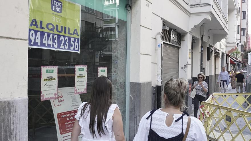 Una firma especializada en vestidos de novia abre tienda en Bilbao