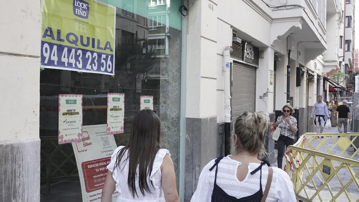 La firma malagueña de moda nupcial Miphai aterrizará en la calle Máximo Aguirre de Bilbao.