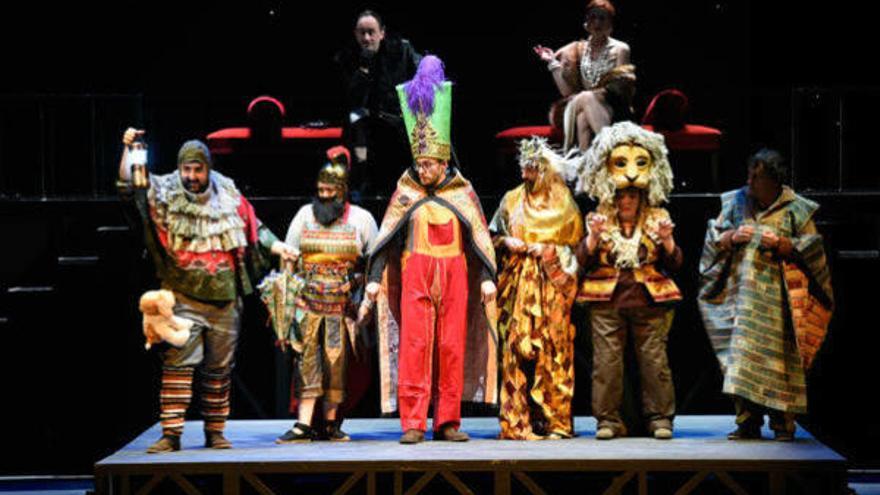 Vuelve la producción teatral propia, por David Barbero