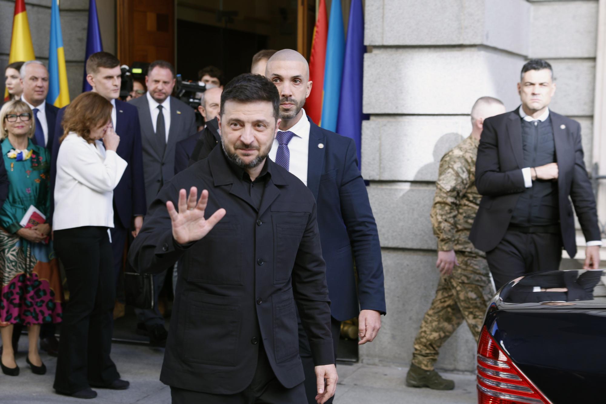 En imágenes: Zelenski inicia en el Congreso su tercera visita oficial a España y se reúne con Armengol y Rollán