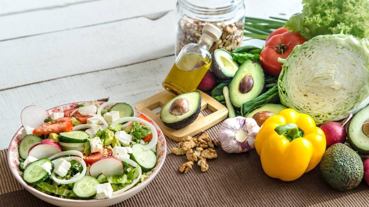 &quot;Estos 5 alimentos no pueden faltar a partir de los 40&quot;